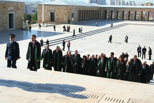 İstanbul Barosu Heyeti Ata’Nın Huzurunda - 17
