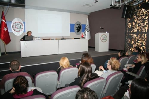 Kadın Hakları Ve Aile İçi Şiddet Semineri Devam Ediyor

 - 48