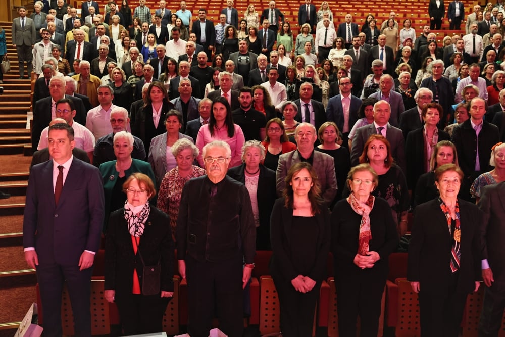 Meslekte 40, 50 ve 60 Yılını Dolduran Meslektaşlarımıza Plaket Verildi - 124