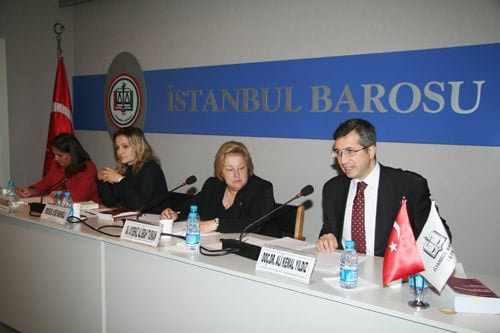 Dünya Şiddetle Mücadele Gününde Toplum Ve Şiddet Konusu Ele Alındı - 18