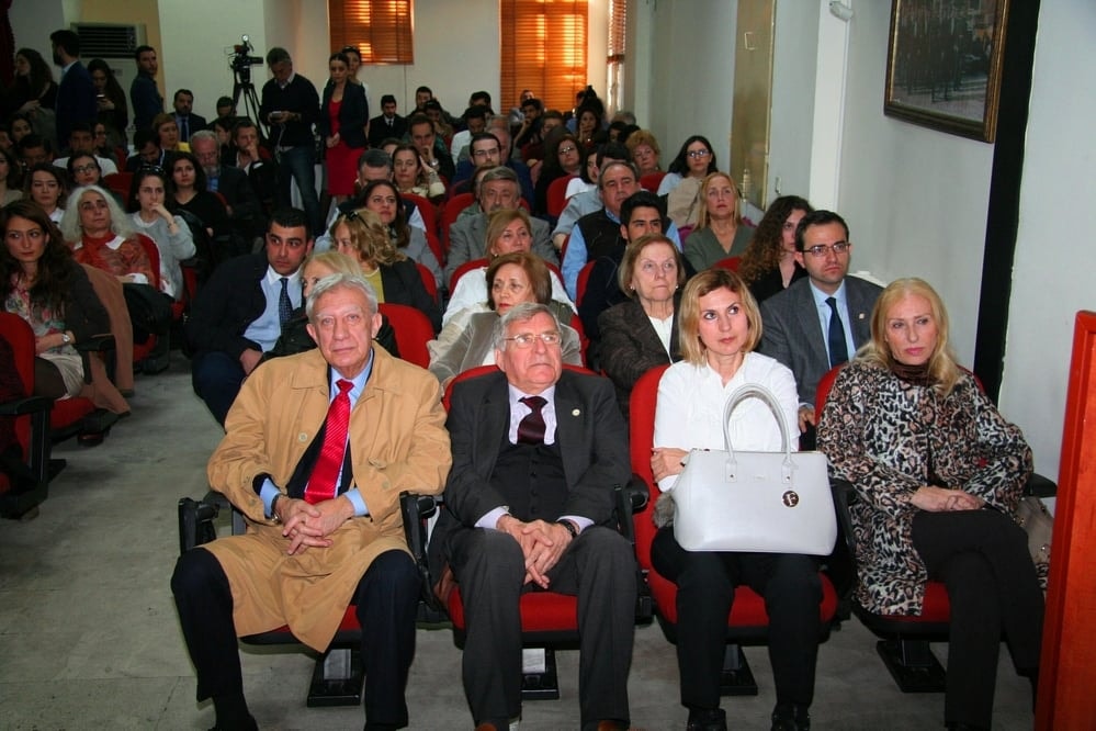 Türkiye’de Demokrasiden Uzaklaşılan Bir Zaman Dilimini Yaşıyoruz - 14