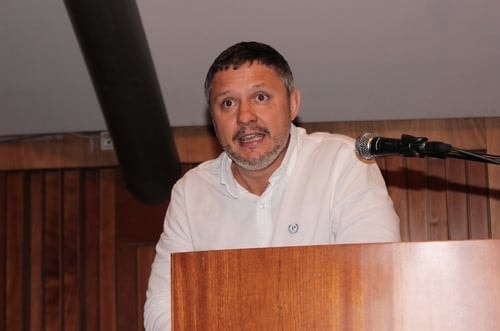 İş Hukukuna İlişkin Sorunlar Ve Çözüm Önerileri
 - 12