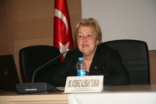 Kadın Hakları Ve Aile İçi Şiddet” Konulu Sertifika Programı Devam Ediyor - 11