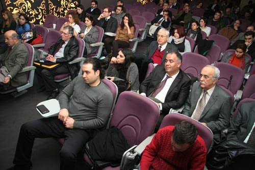 Avukata Yönelik Baskı Vatandaşa Yapılmış Sayılır

 - 12