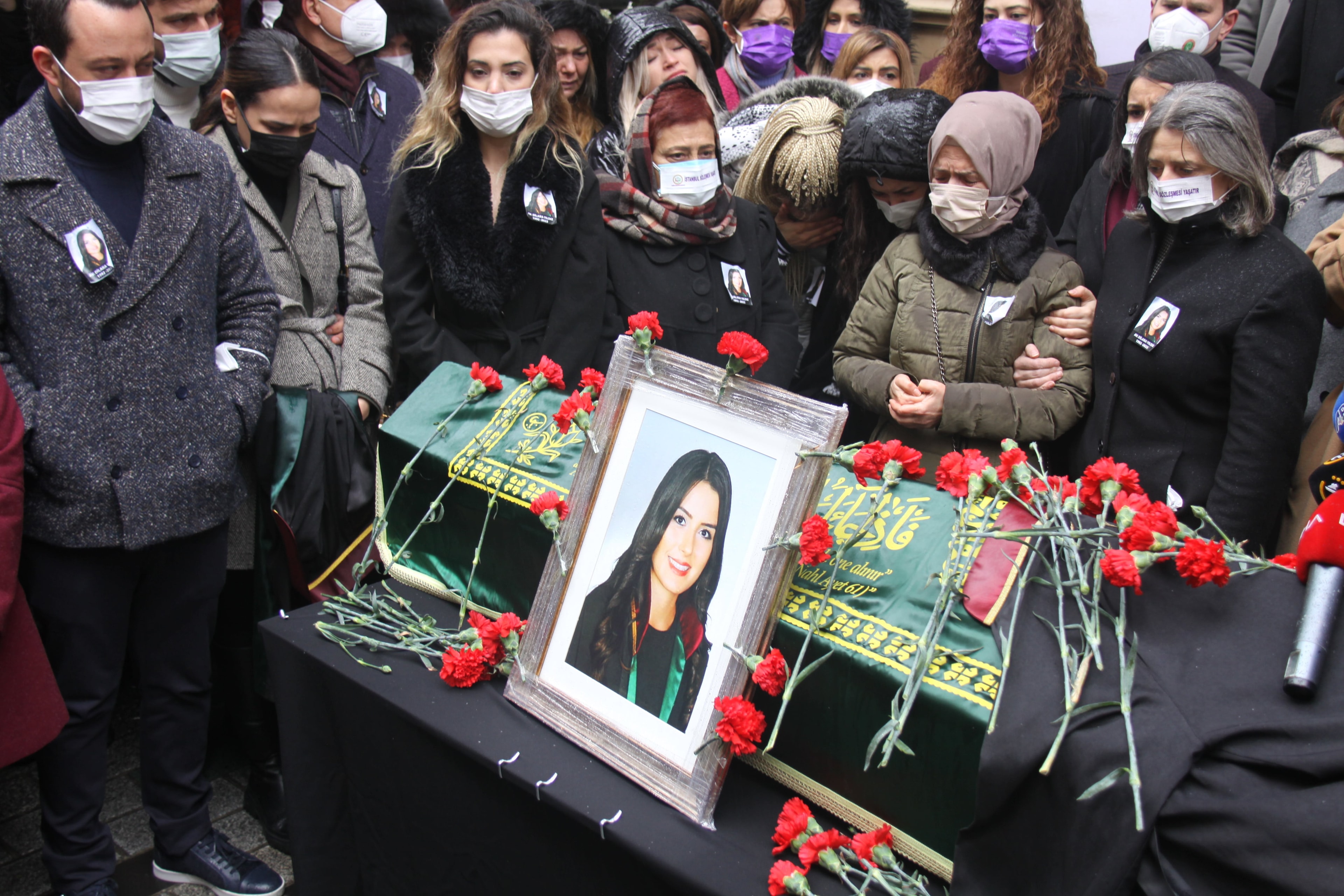 Katledilen Meslektaşımız Av. Dilara Yıldız Son Yolculuğuna Uğurlandı - 11