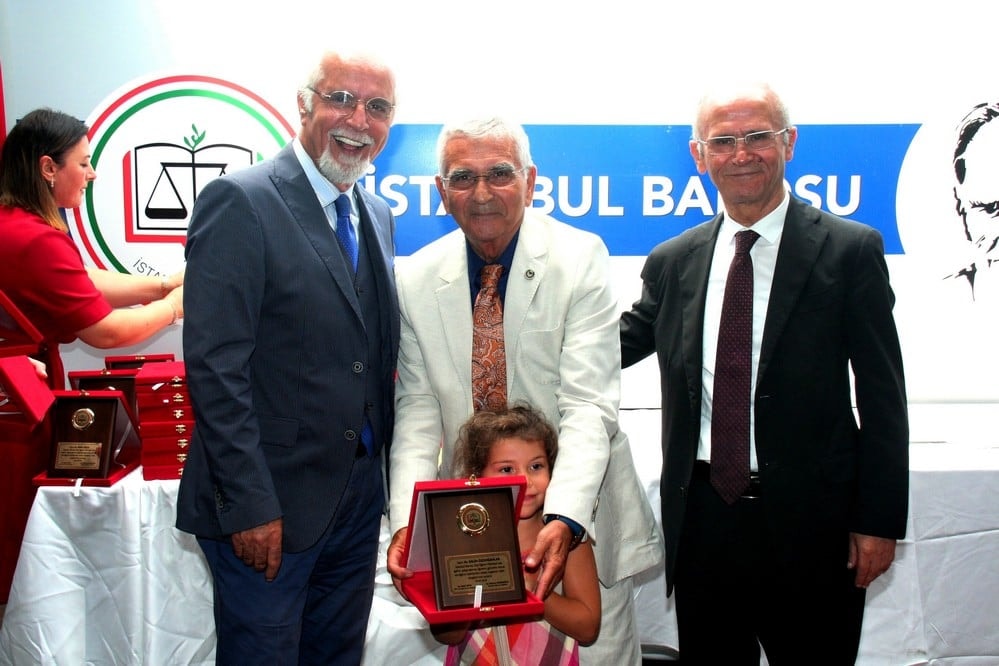 Sem Eğitmenlerine Plaket Verildi - 121