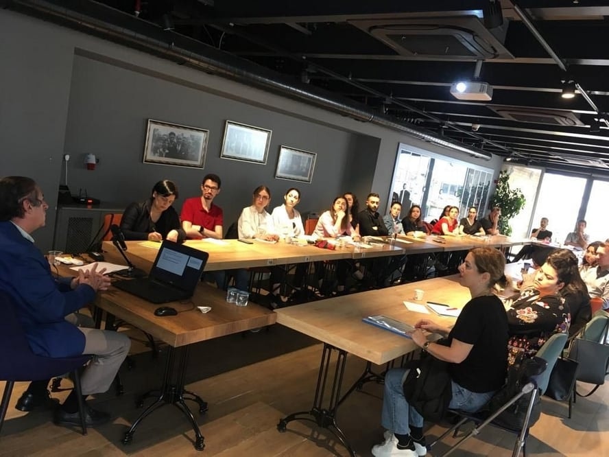 Meslek İçi Eğitim Merkezi Sağlık Hukuku Temel Eğitimi - 7