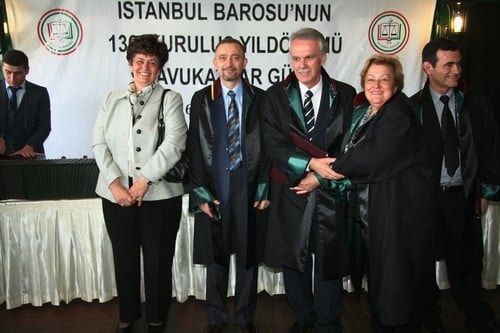 Hukuk Devleti Tesis Edilene, Yargı Bağımsız Olana Kadar, Bedeli Ve Pahası Ne Olursa Olsun Bu Mücadeleyi Birlikte Sürdüreceğiz - 352