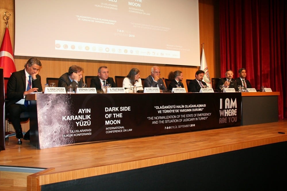 Uluslararası Konferans: ‘Ayın Karanlık Yüzü’ - 126