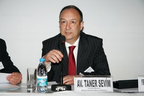 Sosyal Ağlar Ve İnternet Özgürlükçü Anlayışla Düzenlenmeli
 - 33