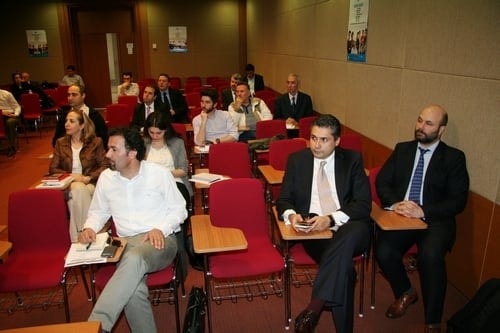 Enerji Piyaslarında Üretici Ve Tüketici Sorunları
 - 3