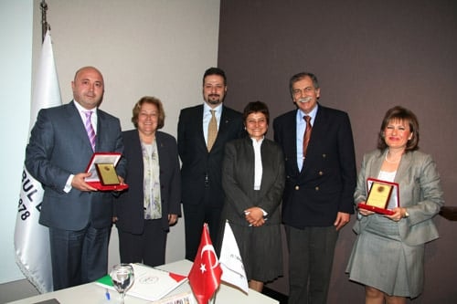 Banka Kredileri Ve Tüketiciler - 11