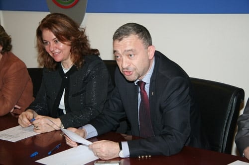 Kamu Avukatlarına Barodan Destek

