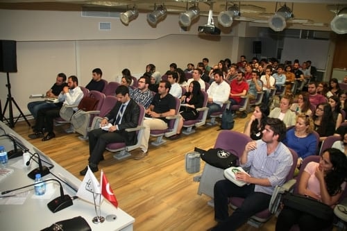 Savunmayı Yok Sayarak Hukuk Devleti İnşa Edilmez
 - 24