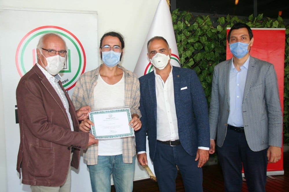 CMK ve Spor Hukuku Eğitimin Tamamlayanlara Sertifika Verildi - 56