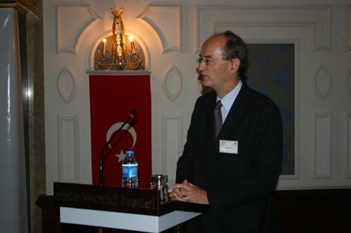 İstanbul Barosu Ve Uluslararası Barolar Birliği 

Ortak Seminer Yaptı - 34