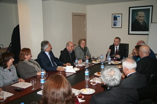 İzmir Barosu Yönetiminden 
İstanbul Barosuna Destek - 43