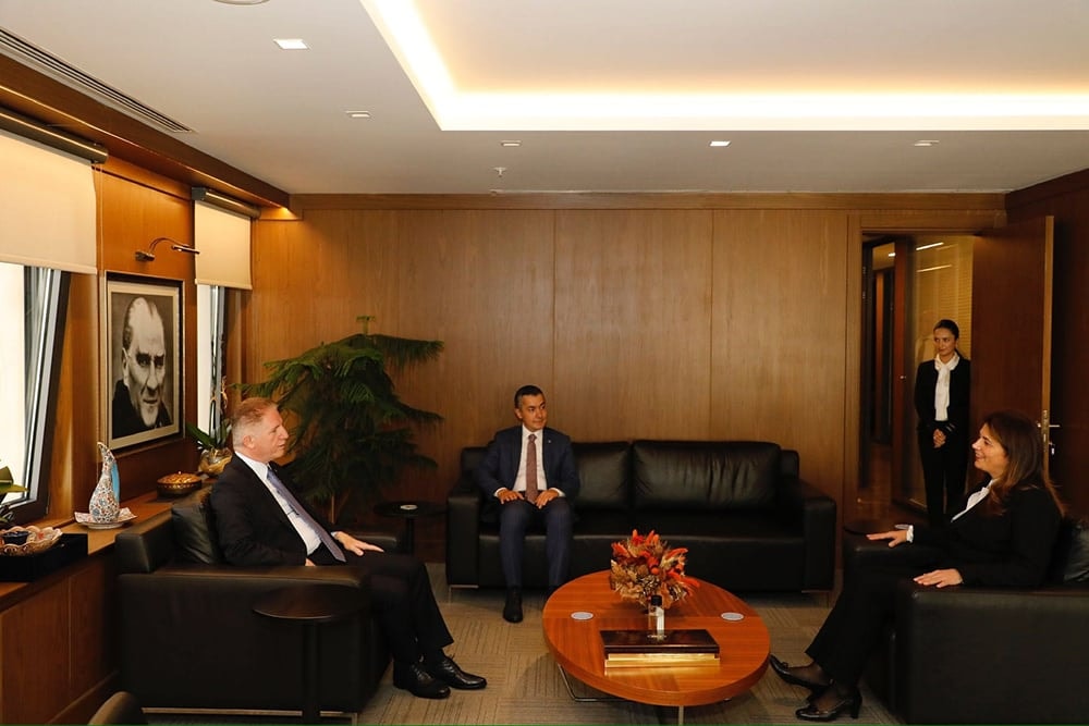 İstanbul Valisi Gül ve Beyoğlu Kaymakamı Aksoy Baro'muzu Ziyaret Etti