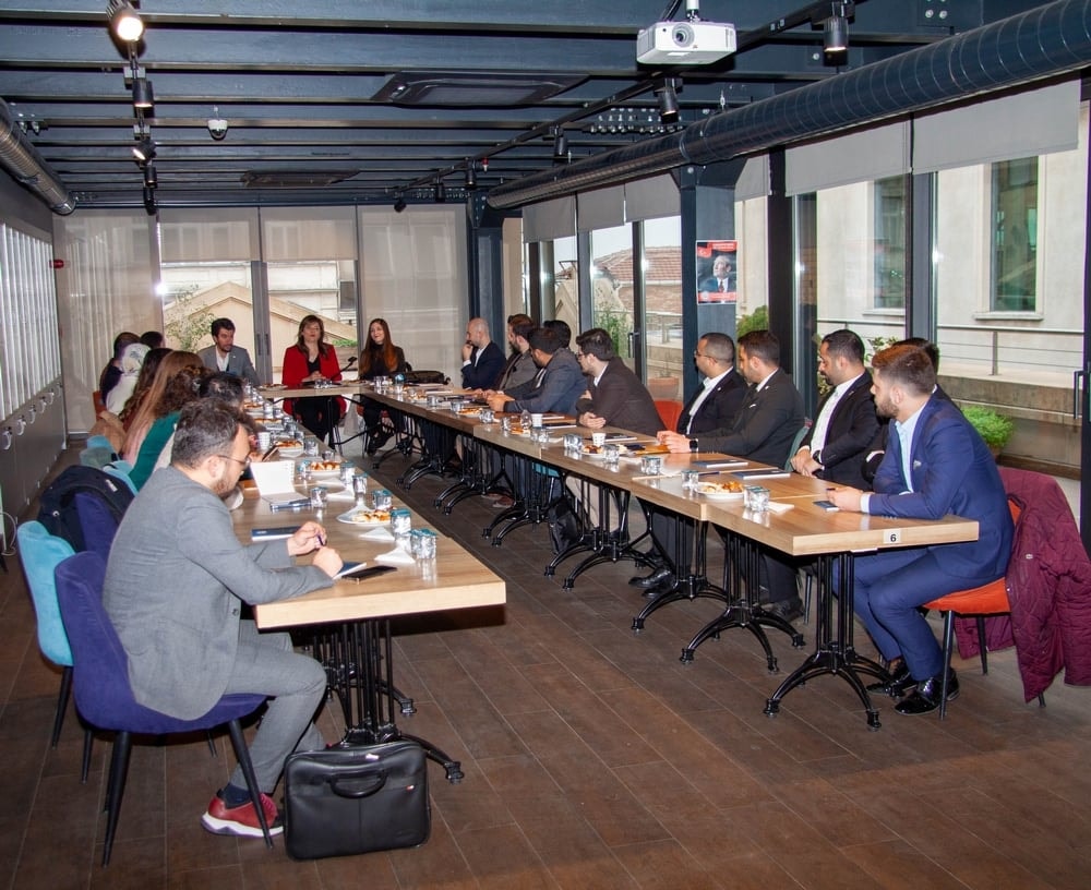 Genç Avukatlar İçin Yeni İş Alanları Yaratma Kanun Teklifi Çalıştayı - 4