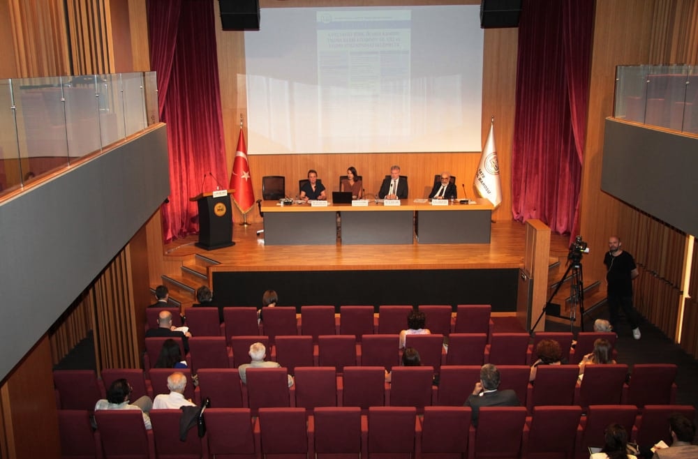 6102 Sayılı Türk Ticaret Kanunu Taşıma İşleri Kitabının 10. Yılı ve Taşıma Hukukundaki Gelişmeler - 11