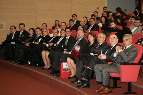 Hukuk Eğitimi Büyük Bir Kaosa Sürüklenmiştir - 78