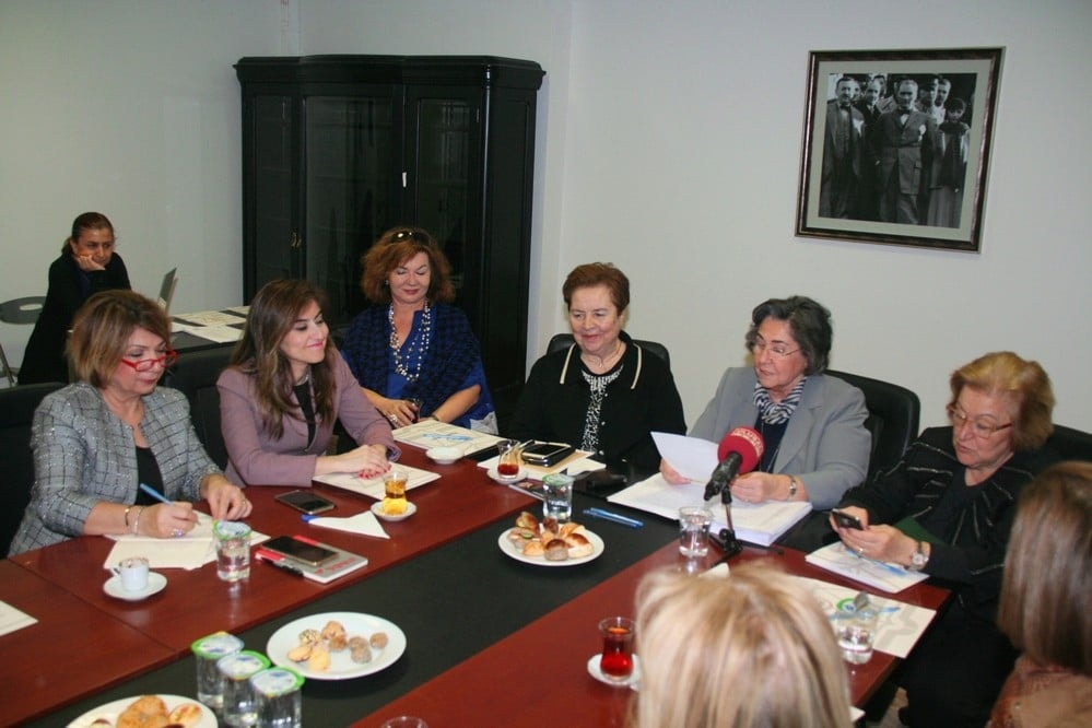 Devrim Yasamız Medeni Kanunumuza Sahip Çıkalım  - 21