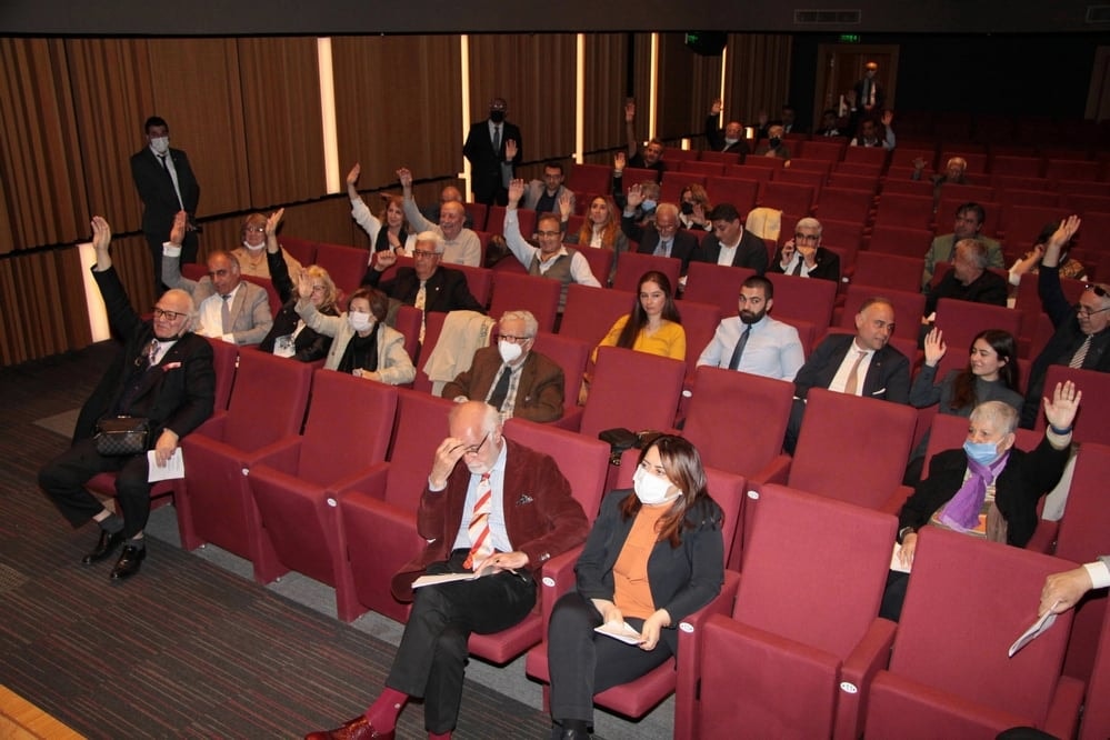 İstanbul Barosu Yardımlaşma Sandığı Olağan Genel Kurulu Yapıldı - 16