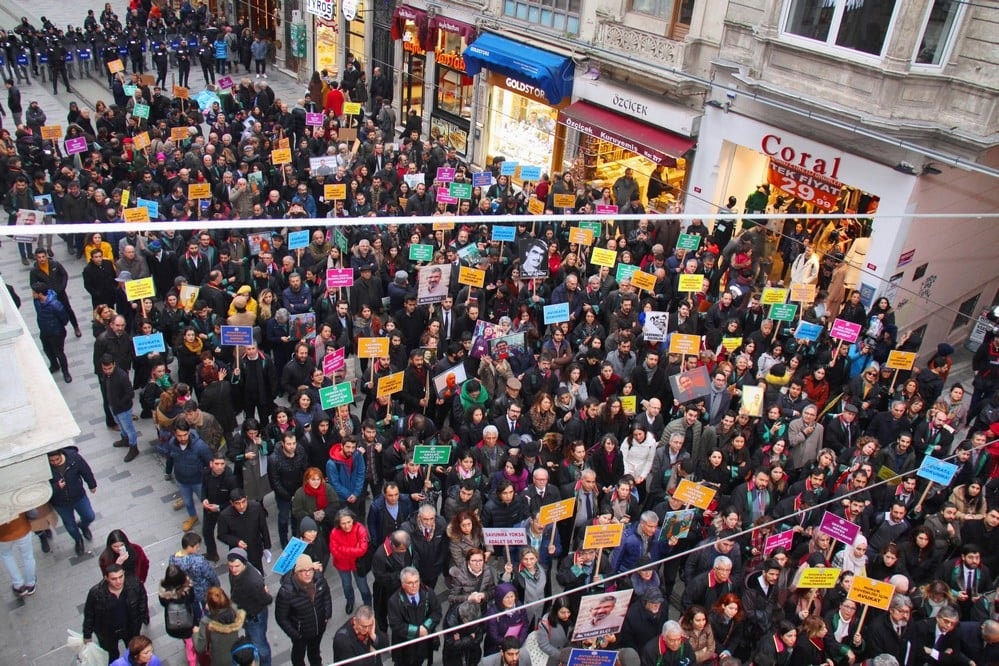 24 Ocak Tehlikedeki Avukatlar Günü - 95