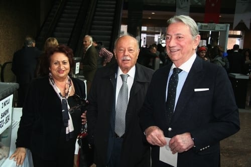 Ümit Kocasakal İstanbul Barosu Başkanlığına Yeniden Seçildi 

 - 263