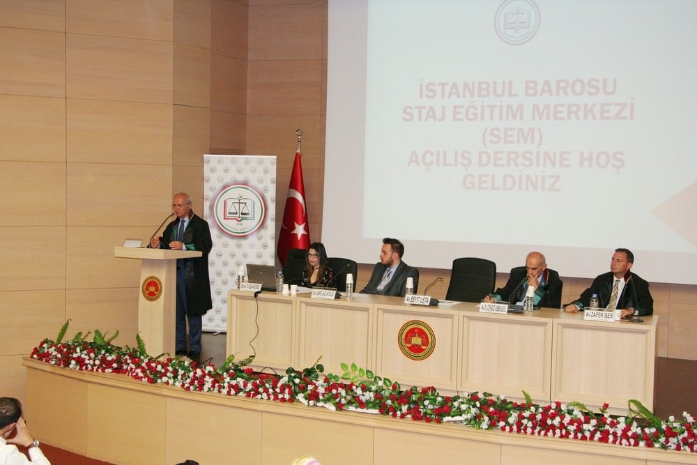 Avukatın Yapacağı İş Hukuk Teknisyenliğine Dönüştürülmemeli - 38