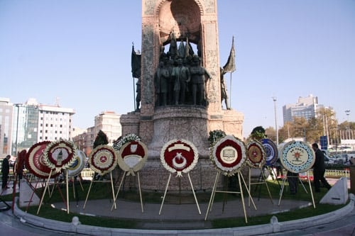 Atamızı Anıyoruz - 11