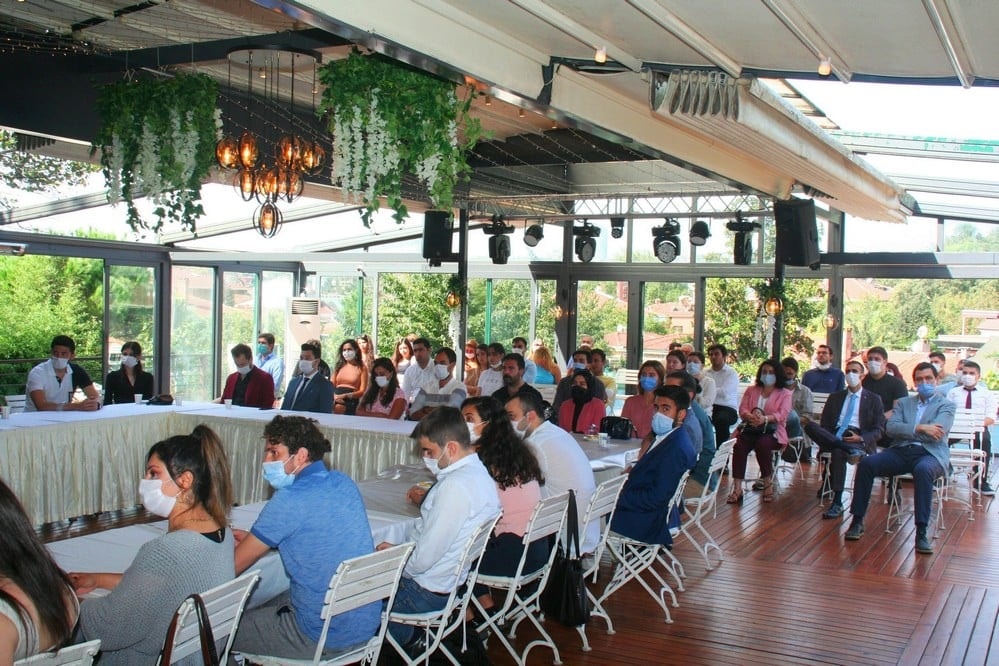 CMK ve Spor Hukuku Eğitimin Tamamlayanlara Sertifika Verildi - 9