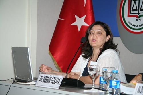 Sağlık Çalışanları, Diğerlerinden
16 Kat Daha Fazla Şiddet Görüyor - 34