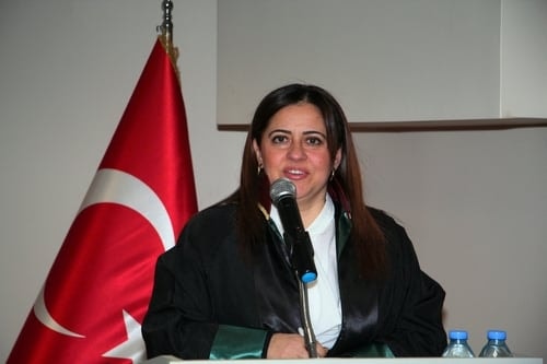 Avukatlık Özgün Ve Özgür Bir Meslektir
 - 6