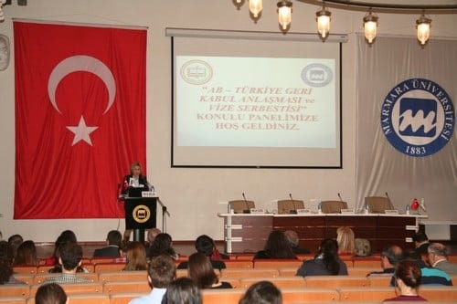 Ab -Türkiye Geri Kabul Anlaşması Ve Vize Serbestîsi

 - 15