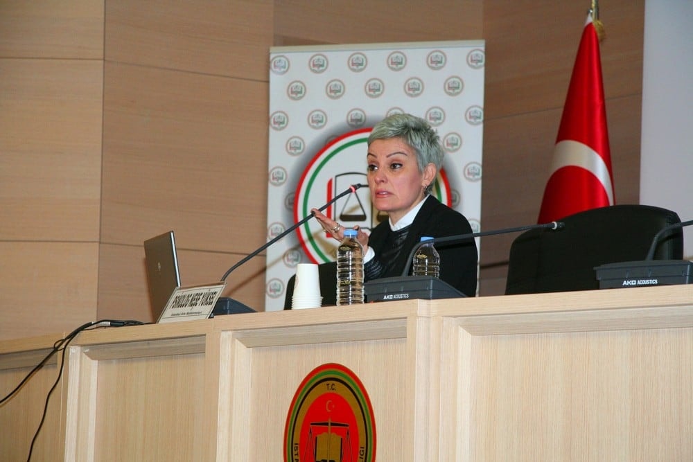 Kadın Hakları ve Aile İçi Şiddet” Konulu Sertifika Programı Devam Ediyor - 45