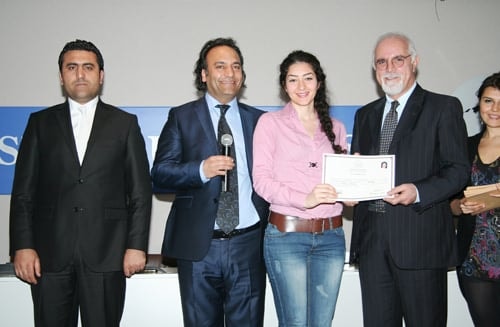 21. Dönem Hukuk İngilizcesi Ve Terminolojisi Derslerini Tamamlayanlara Katılım Belgeleri Verildi
 - 9