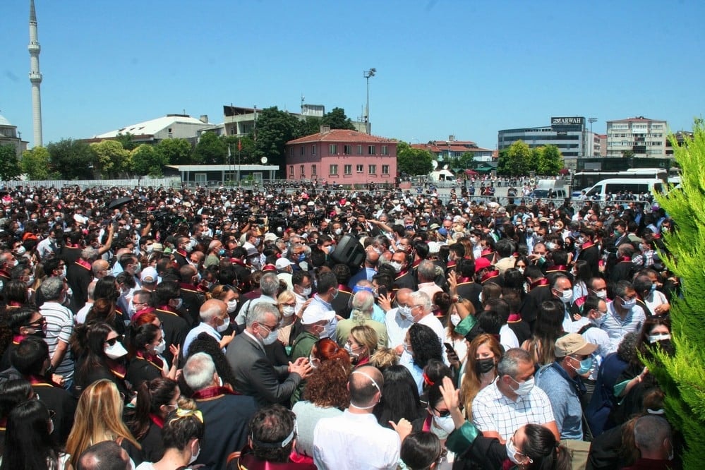 Yasa Yapma Gücünü Silah Olarak Kullananları Uyarıyoruz - 37
