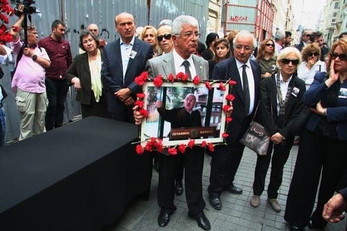 Av. Cengiz Kayıtmazer Son Yolculuğuna Uğurlandı
 - 19