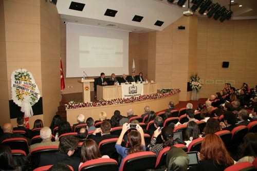 Hukuk Eğitimi Büyük Bir Kaosa Sürüklenmiştir - 35