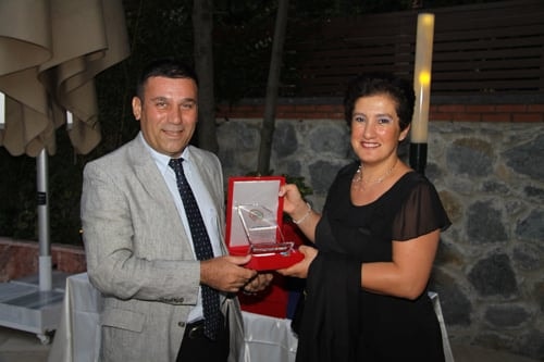 Cmk Eğitmenlerine Plaket Verildi   - 10