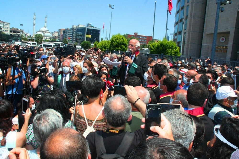 Yasa Yapma Gücünü Silah Olarak Kullananları Uyarıyoruz - 69