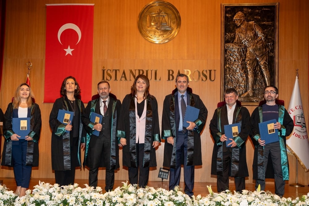 Meslekte 25, 30 ve 35 Yılını Dolduran Meslektaşlarımıza Plaket Verildi - 26