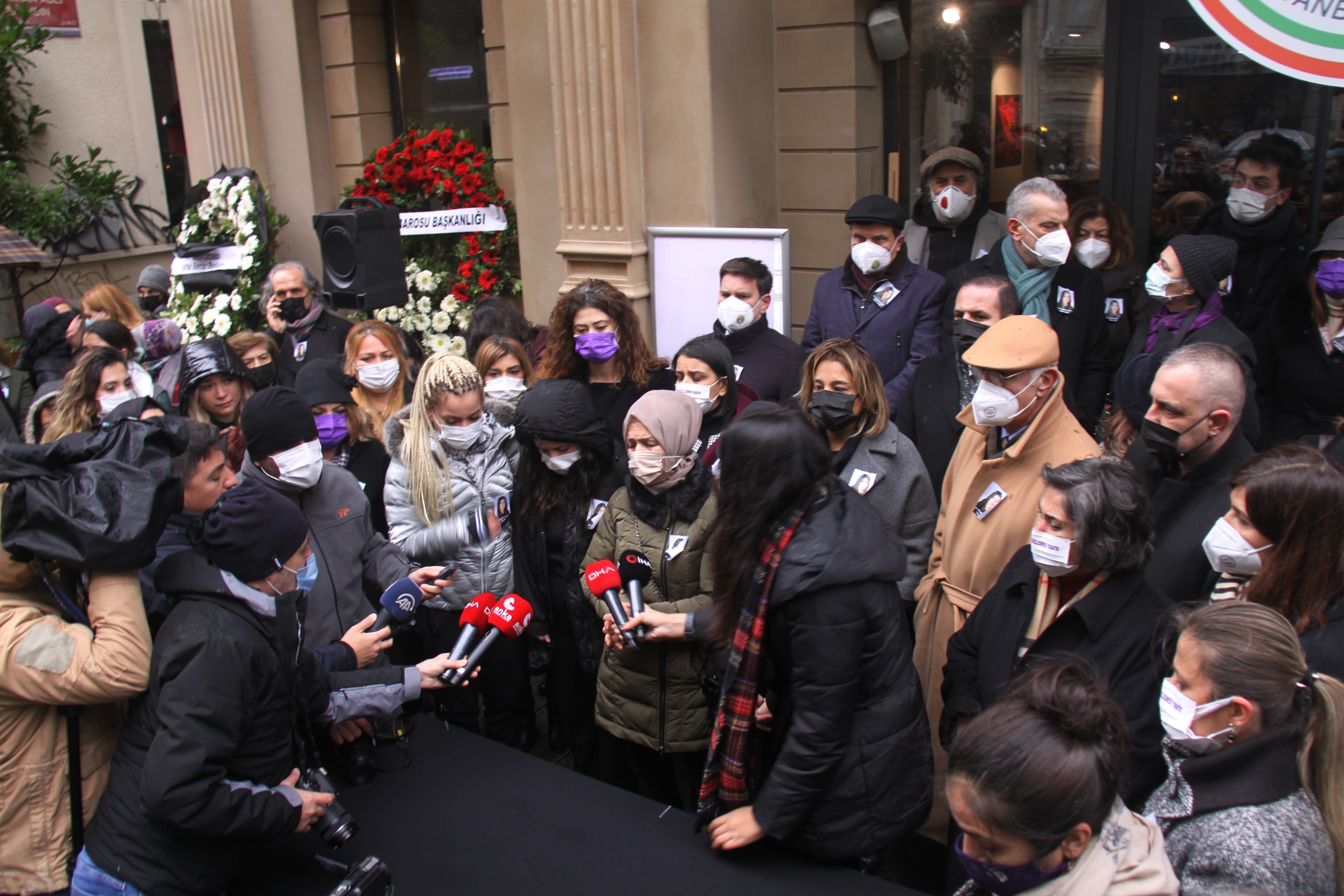 Katledilen Meslektaşımız Av. Dilara Yıldız Son Yolculuğuna Uğurlandı - 4