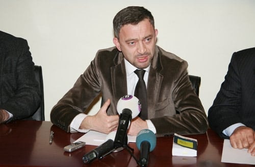 Basın Açıklaması : "Hukuka Ve Ülkeye Balyoz"

 - 8