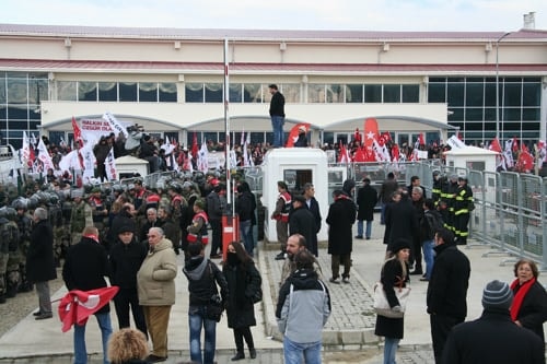 Silivri’De Hukuksuzluğa Tepki
 - 3