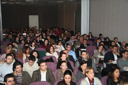 “Kadın Hakları Ve Aile İçi Şiddet” Konulu Sertifika Programı

 - 1