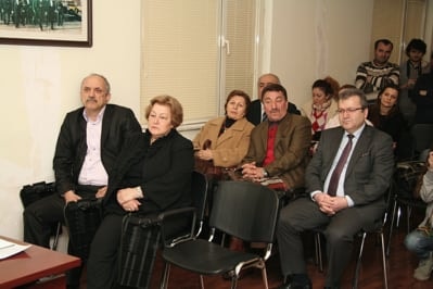 Hes Projelerine Hayır!
 - 5