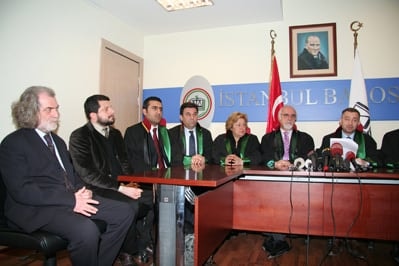 Kocasakal, “Basılmamış Kitaba Ve Avukata Baskını Ve Baskıyı Kınıyoruz”

 - 7