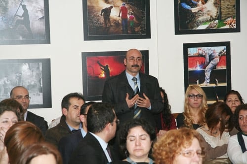 Kamu Avukatlarına Barodan Destek

 - 20